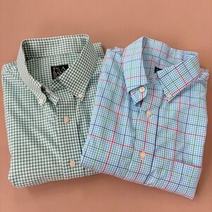 x2 Jos A Bank Traveler‎ Collection Mens Large S/S Button Down Shirt Cotton Plaid